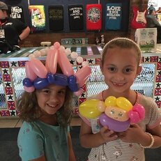 2 girls princess chibi and crown.jpg