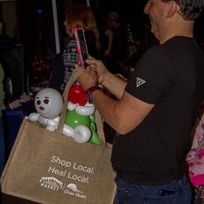 bag full of holiday balloons.jpg